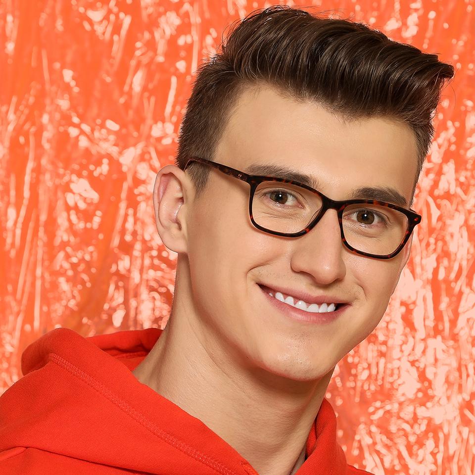 Vincent Chase Eyeglasses-Frame Rectangle--EG Vincent Chase Eyeglasses-Frame Rectangle--EG