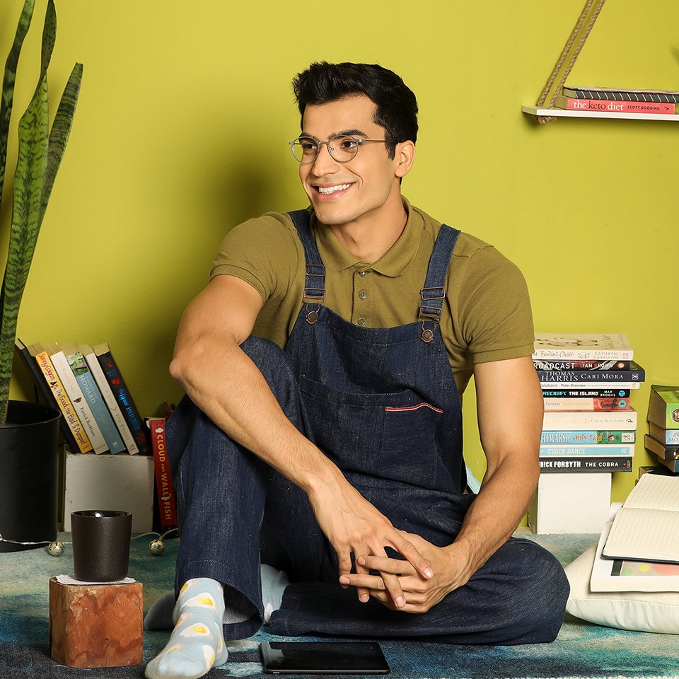 The Metallic Edit-Frame Round--EG The Metallic Edit-Frame Round--EG